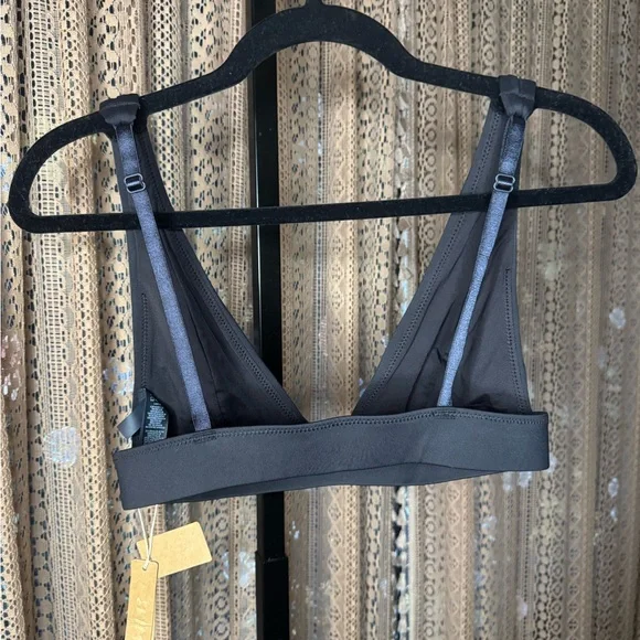 NWT SKIMS swim Bralette style top - Picture 2 of 6